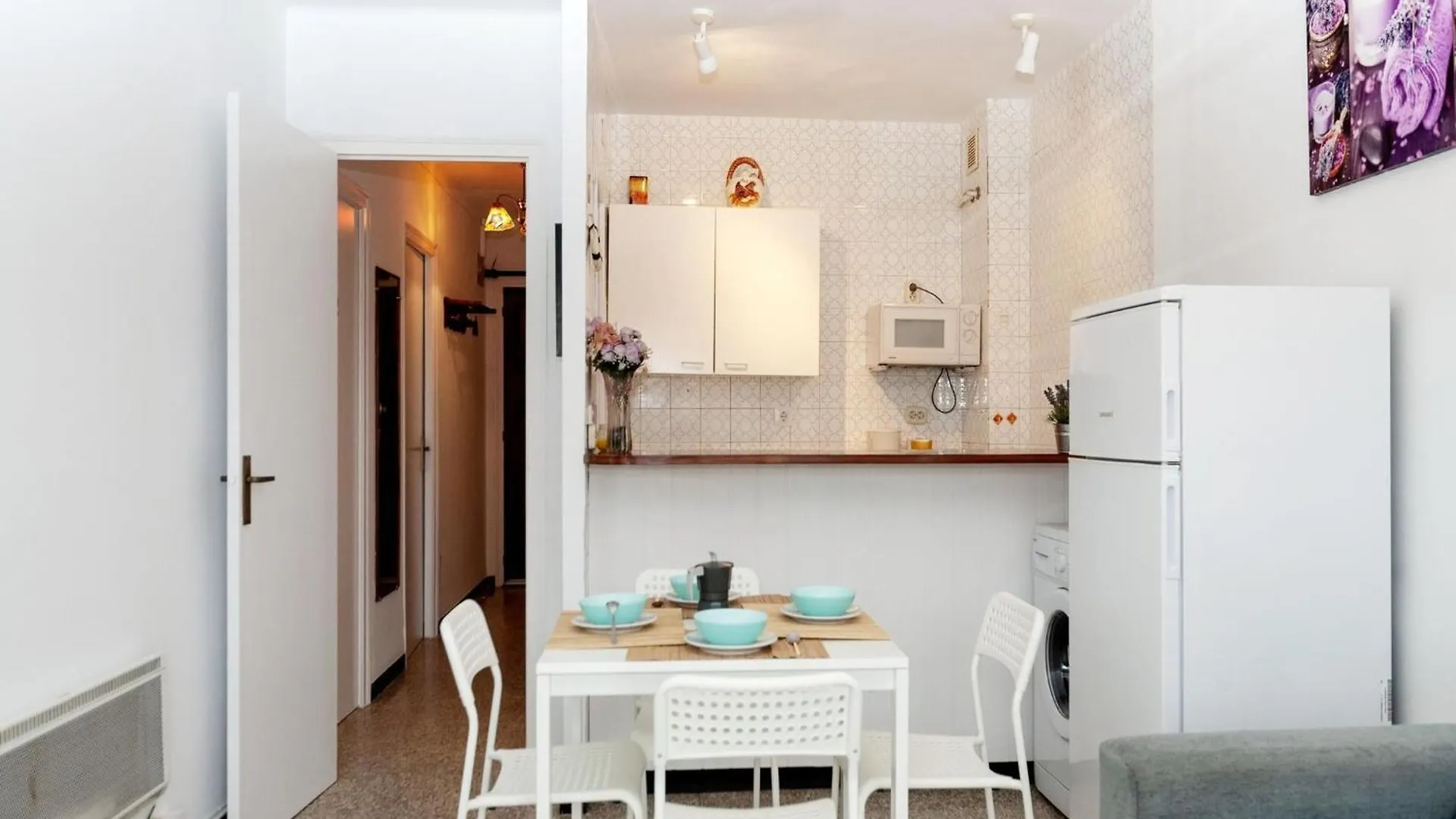 Comfortable Apartment In Roses With Canal View 0*,